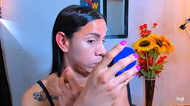 juanblakbigcock online show from March 2026 04:10:02 PM