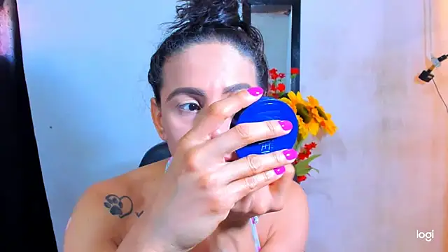 juanblakbigcock online show from March 2026 04:01:02 PM