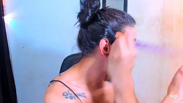 juanblakbigcock online show from January 2026 04:32:01 PM