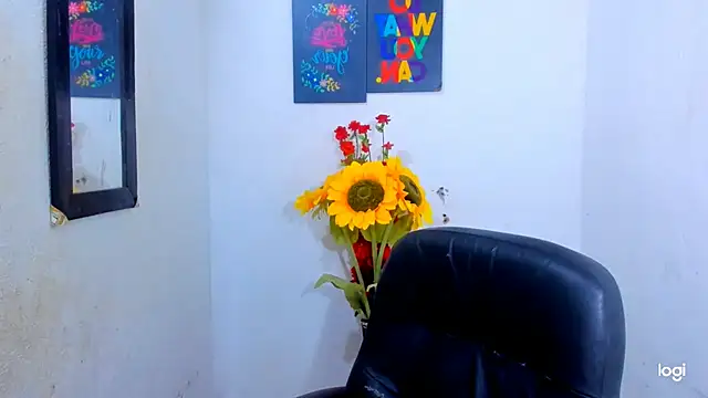 juanblakbigcock online show from November 2025 05:02:01 PM