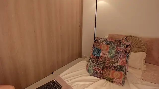 Lady lacey05 online show from December 2025 12:00:02 AM