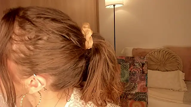 Lady lacey05 online show from December 2025 10:48:01 PM