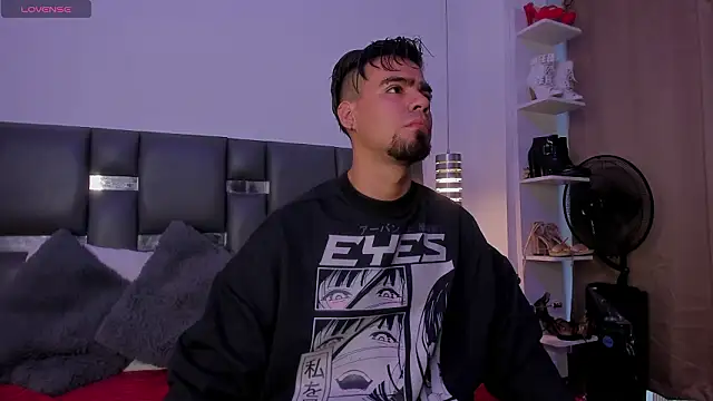 PittAndLunaa online show from February 2026 12:12:01 PM