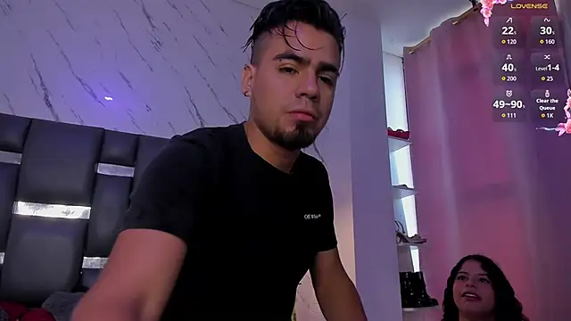 PittAndLunaa online show from March 2026 12:47:01 PM