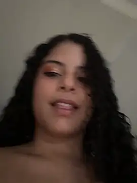 PittAndLunaa online show from March 2026 01:35:02 PM