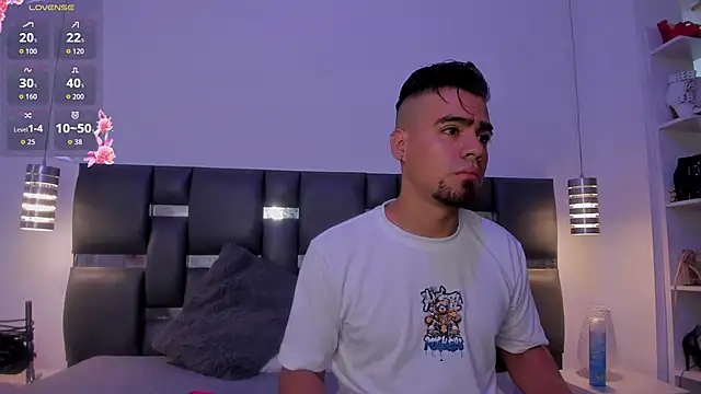 PittAndLunaa online show from February 2026 12:24:01 PM