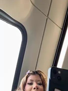 Snapshot of jackelinuh chatting on February 2026 02:25:01 PM jackelinuh online show from February 2026 02:25:01 PM