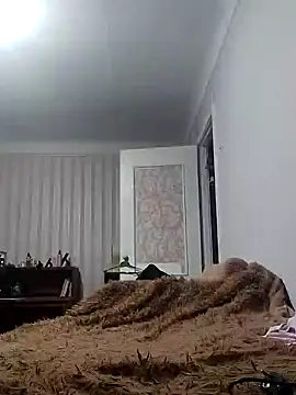 emeli moon online show from January 2025 09:46:01 PM