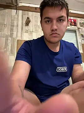 lacikaboyy online show from January 2025 01:26:01 PM