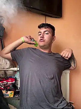 lacikaboyy online show from October 2025 08:33:01 AM