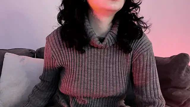 Adeelinee online show from March 2025 08:00:02 PM