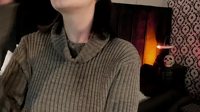 Adeelinee online show from January 2026 07:52:02 PM