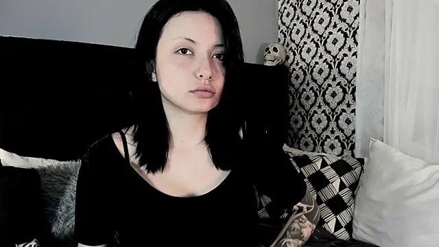 Snapshot of Adeelinee chatting on June 2026 08:04:01 PM Adeelinee online show from June 2026 08:04:01 PM