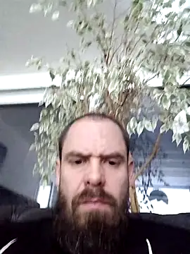 Snapshot of Lost-in-Berlin chatting on December 2025 02:29:02 AM Lost-in-Berlin online show from December 2025 02:29:02 AM