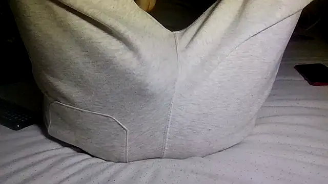 VersGuy24 online show from February 2026 09:58:01 PM