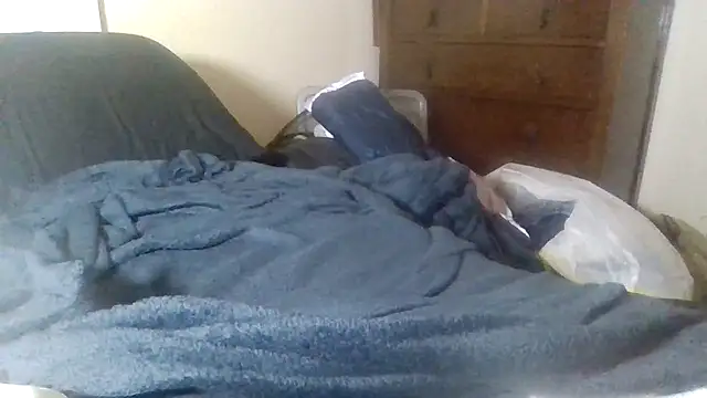 VersGuy24 online show from March 2026 11:44:01 PM