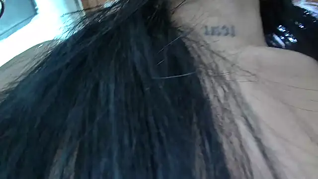 Snapshot of white_sexy_ chatting on September 2025 11:33:02 AM white sexy online show from September 2025 11:33:02 AM