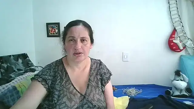 ximenajimenez online show from March 2026 07:58:02 PM