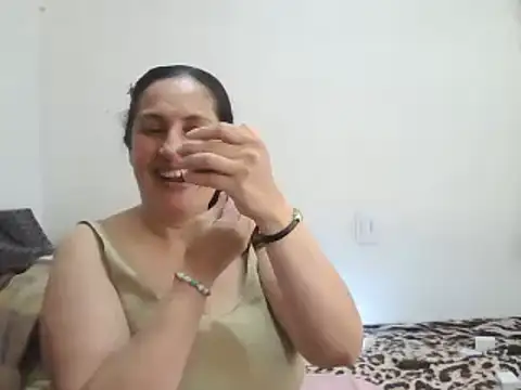 Snapshot of ximenajimenez chatting on February 2025 09:26:02 PM ximenajimenez online show from February 2025 09:26:02 PM