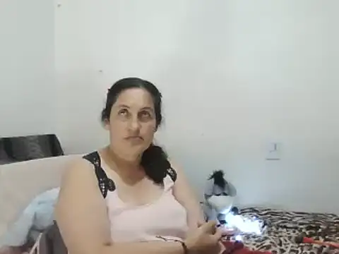 Snapshot of ximenajimenez chatting on March 2025 11:35:02 PM ximenajimenez online show from March 2025 11:35:02 PM