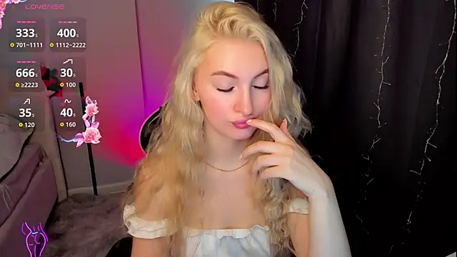 Kimmy powell online show from March 2026 02:52:01 AM