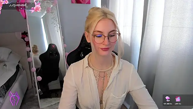 Snapshot of Kimmy_powell chatting on June 2026 08:58:01 AM Kimmy powell online show from June 2026 08:58:01 AM