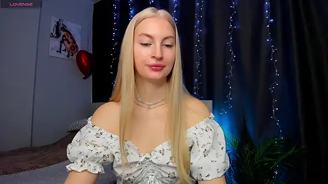 Kimmy powell online show from October 2025 04:12:02 AM
