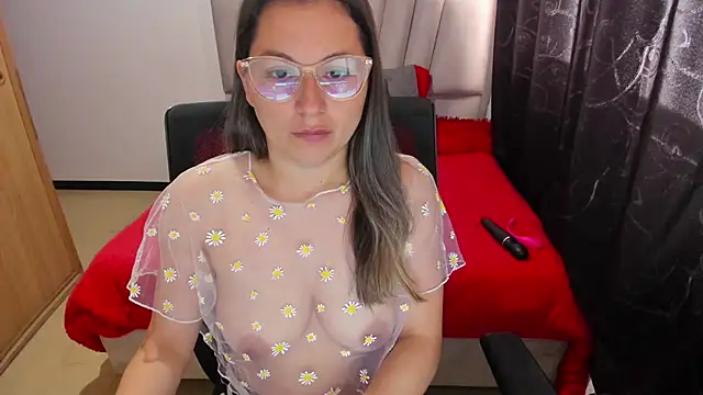 samantha  wilson online show from December 2025 01:32:02 PM