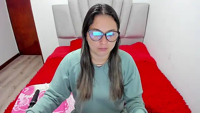 samantha  wilson online show from February 2026 12:24:02 AM