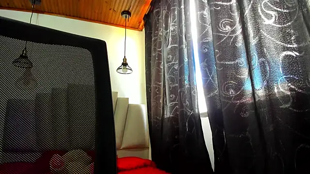 samantha  wilson online show from October 2025 03:22:02 PM