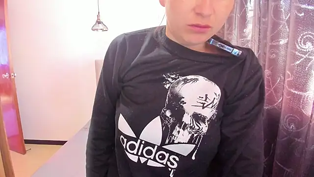 samantha  wilson online show from November 2025 01:15:02 PM