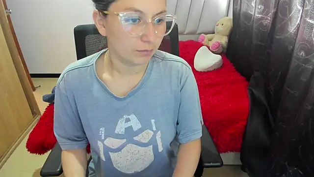 samantha  wilson online show from November 2025 01:28:01 PM