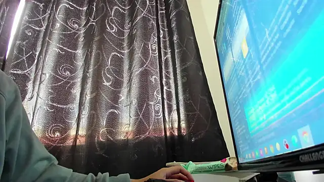 samantha  wilson online show from November 2025 01:25:02 PM