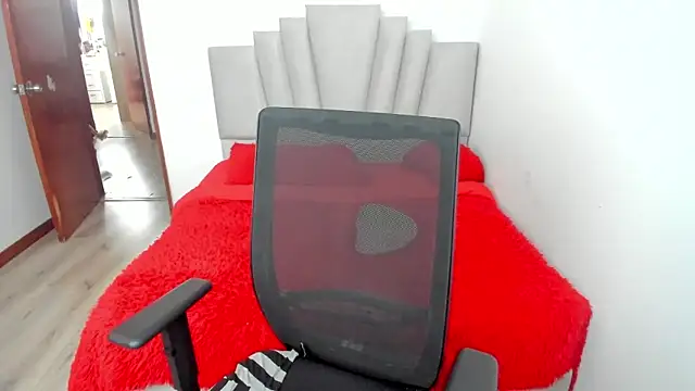 samantha  wilson online show from March 2026 07:43:02 PM