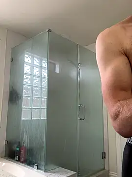 El Gizmo online show from November 2025 05:39:02 PM