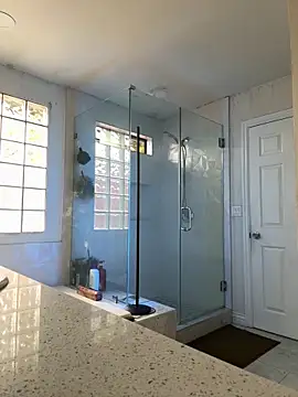 El Gizmo online show from December 2025 06:08:01 PM