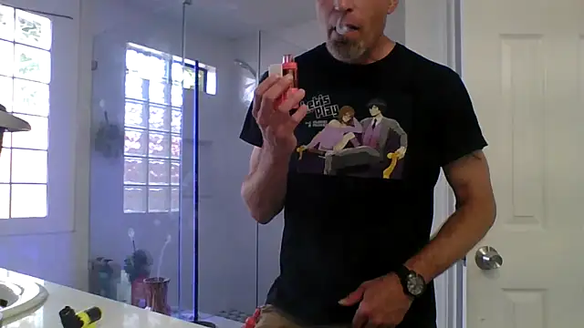 El Gizmo online show from April 2026 10:23:02 PM