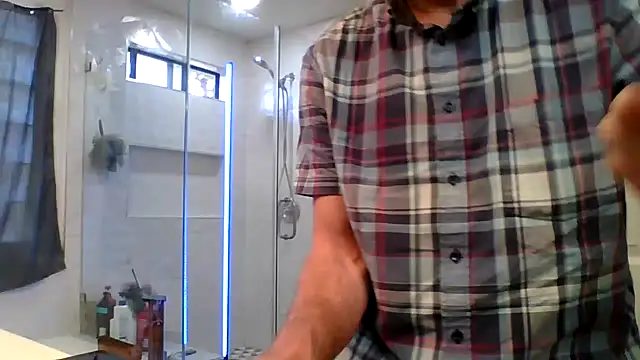 El Gizmo online show from February 2026 07:58:02 PM