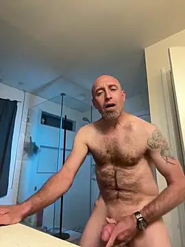 El Gizmo online show from April 2026 12:07:02 PM