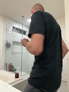 El Gizmo online show from September 2025 07:43:01 AM