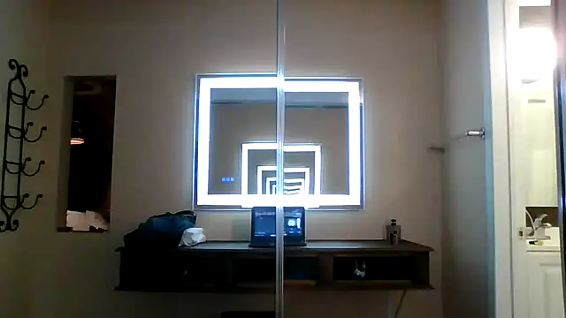 El Gizmo online show from March 2026 07:06:02 AM