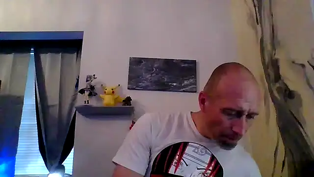 El Gizmo online show from March 2026 12:40:01 AM