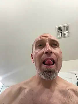 El Gizmo online show from November 2025 07:53:01 AM