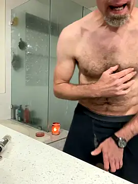 El Gizmo online show from November 2025 09:45:02 AM