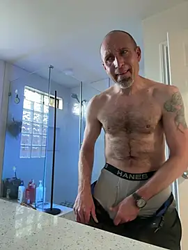 El Gizmo online show from January 2026 12:14:02 AM