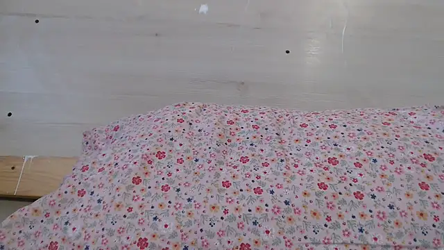 CRISTIINA37 online show from March 2026 01:26:02 PM