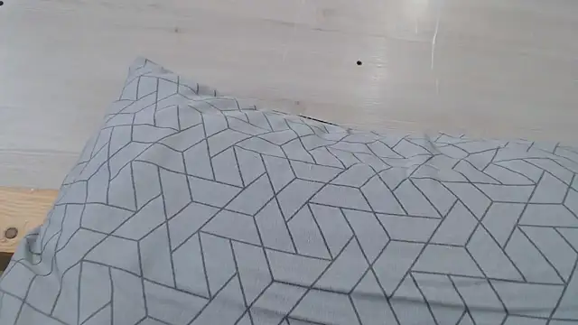 Snapshot of CRISTIINA37 chatting on December 2025 11:09:02 AM CRISTIINA37 online show from December 2025 11:09:02 AM