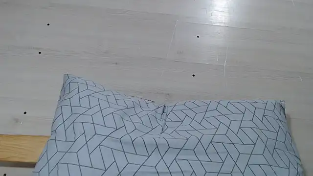 Snapshot of CRISTIINA37 chatting on November 2025 02:45:02 PM CRISTIINA37 online show from November 2025 02:45:02 PM