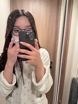 akaneppi  online show from February 2025 12:35:02 PM