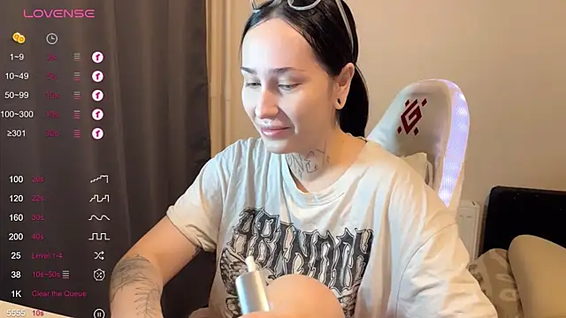 AnastasiaSun online show from October 2025 05:17:01 PM